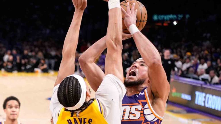 La racha ganadora de Los Angeles Lakers fue truncada por los Phoenix Suns
